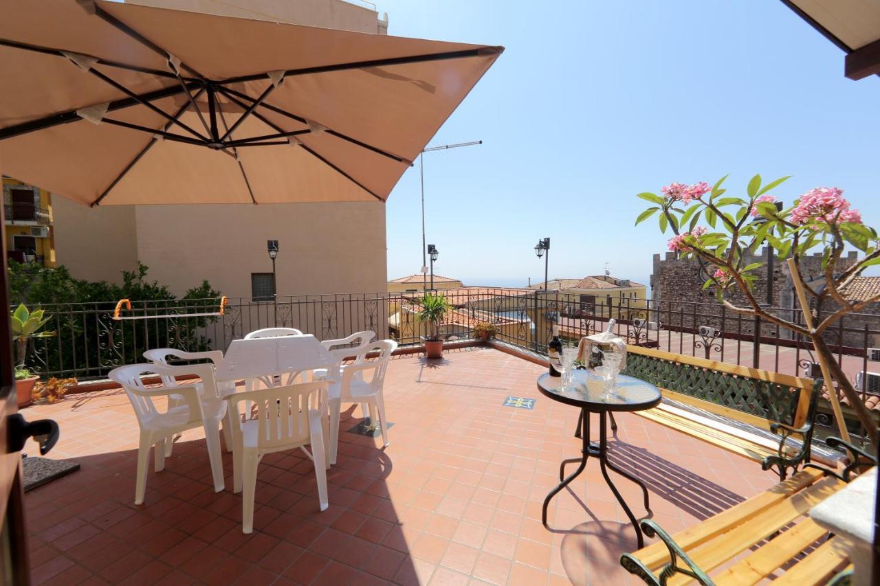 Casa La Boheme Apartman Taormina Kültér fotó